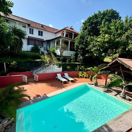 La Canopee Enchantee, Chambres D'Hotes, Piscine, Proche Aeroport, Gare Maritime 萨莱比梅 外观 照片
