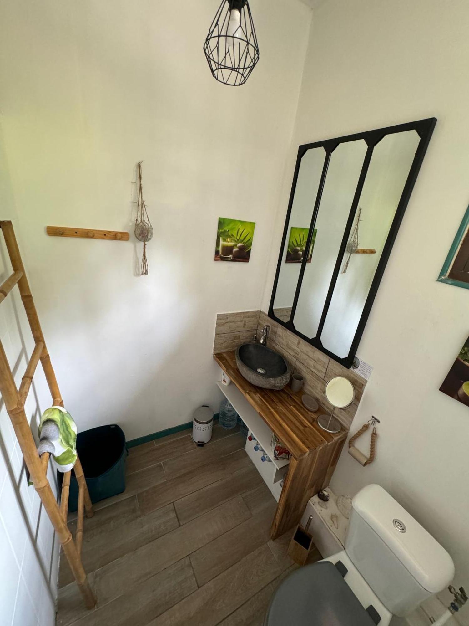 La Canopee Enchantee, Chambres D'Hotes, Piscine, Proche Aeroport, Gare Maritime 萨莱比梅 外观 照片